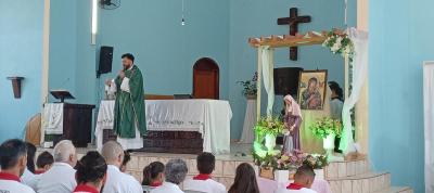 Novenas em CelebraÃ§Ã£o aos 40 Anos da Comunidade de Nossa Senhora do PerpÃ©tuo Socorro, no Bairro Cristo Rei tem reunido centenas de devotos